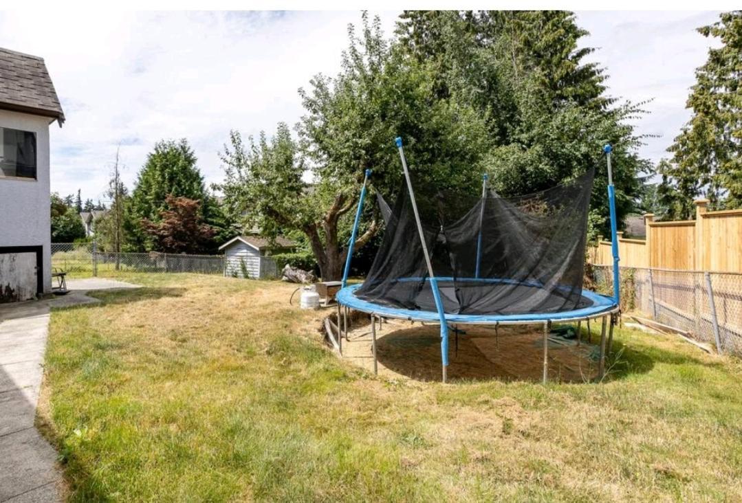 Vintage - 3 Bed House - North Surrey - Ping-Pong And Pool Table - Tv Cable Villa Eksteriør bilde
