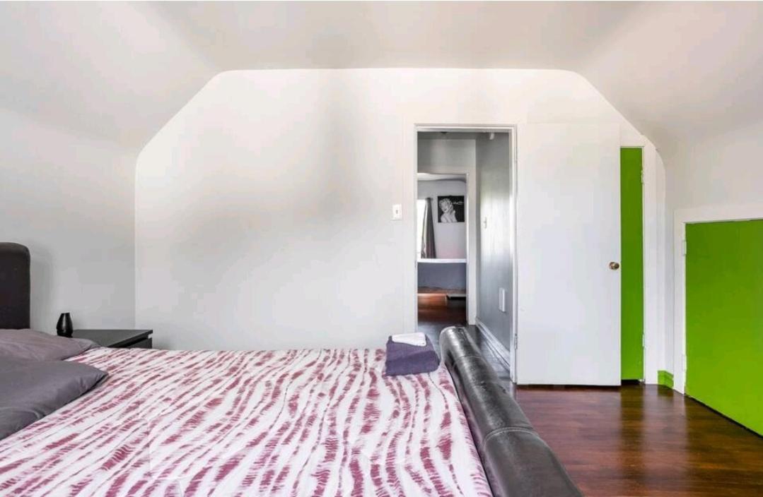 Vintage - 3 Bed House - North Surrey - Ping-Pong And Pool Table - Tv Cable Villa Eksteriør bilde
